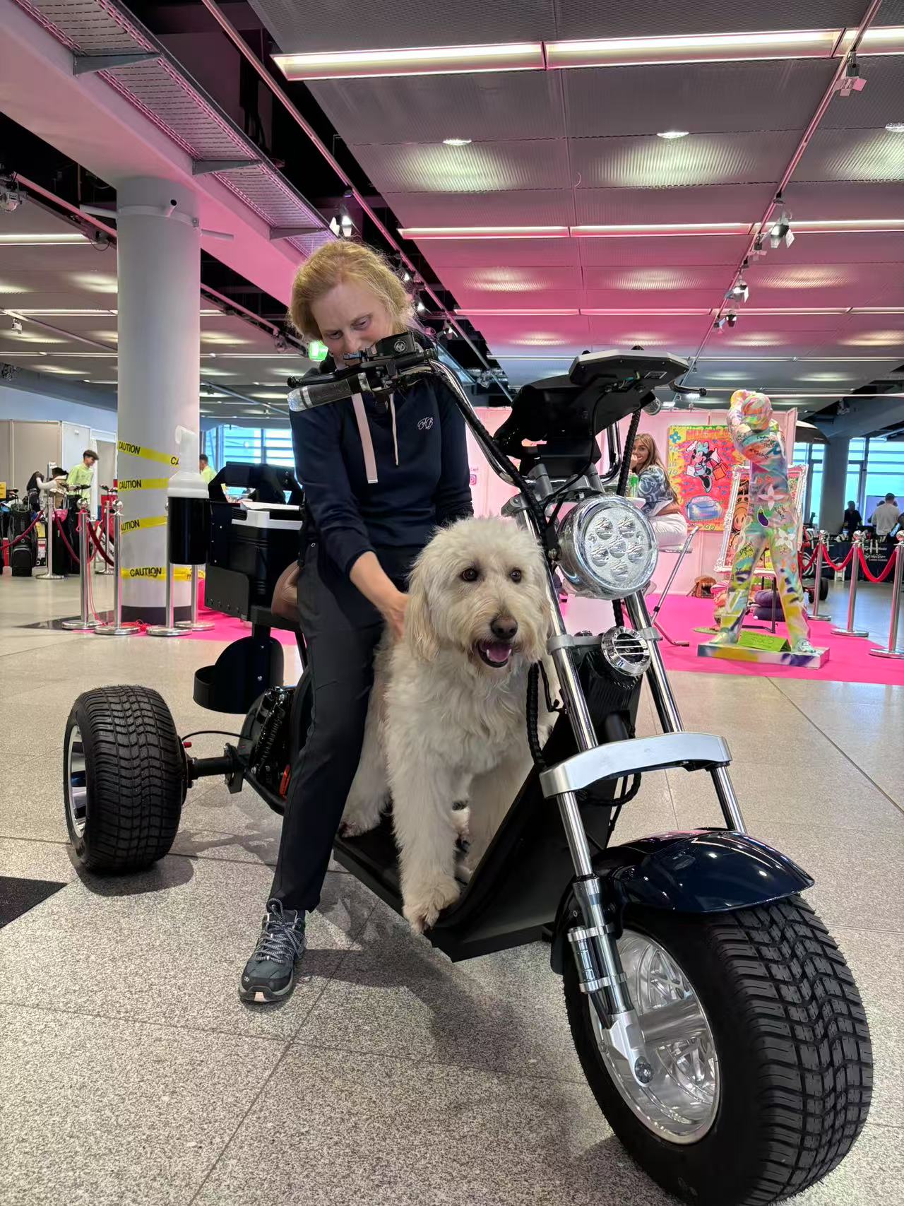 A Big Hit in Germany: Our Golf Trike Smiles All the Way!